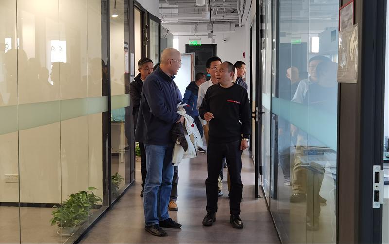 20220825183602_69680